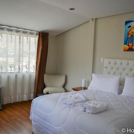 Hotel California Calca Camera foto